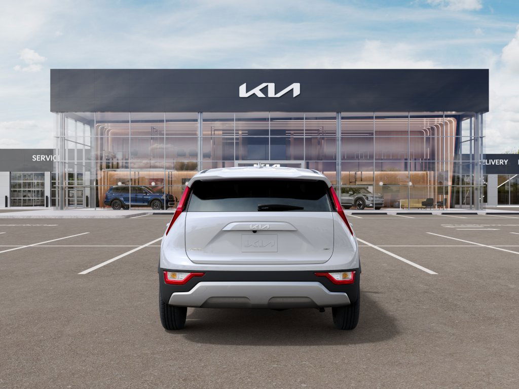 2025 Kia Niro LX 5