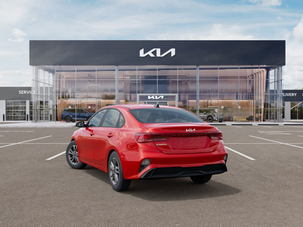 2024 Kia Forte LXS 4