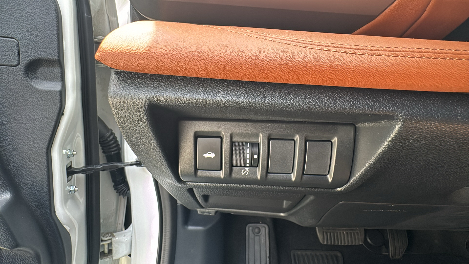 2022 Subaru Legacy Touring XT 33