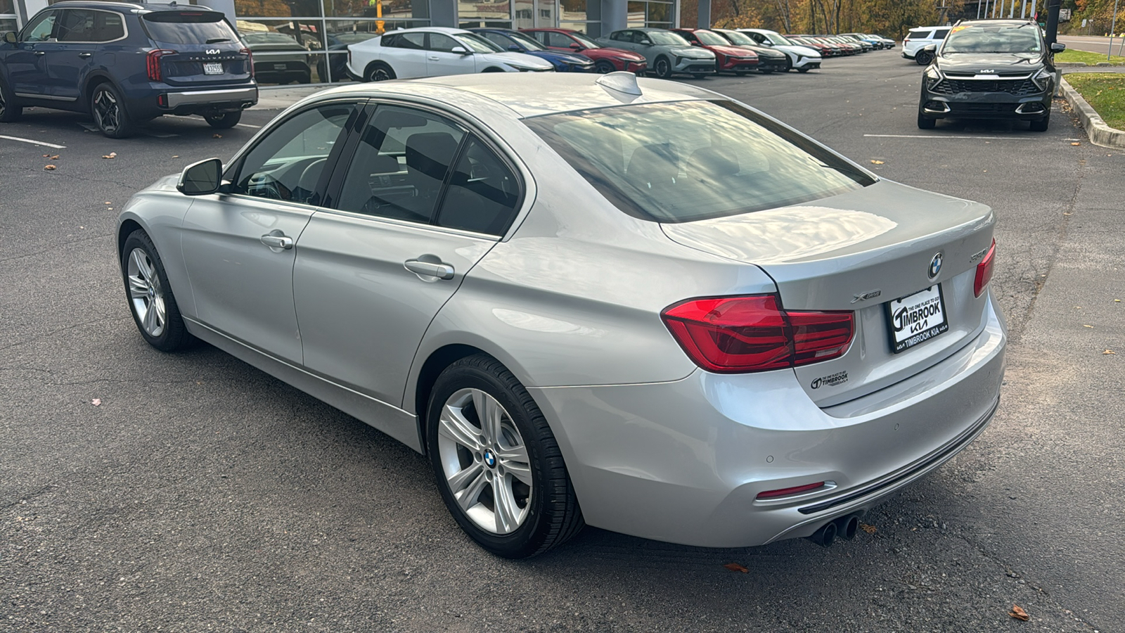 2017 BMW 3 Series 330i xDrive 5