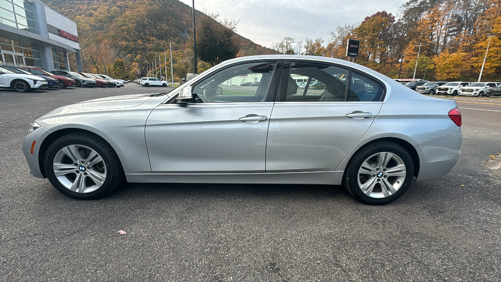 2017 BMW 3 Series 330i xDrive 6