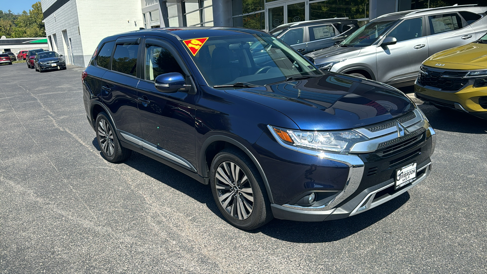 2019 Mitsubishi Outlander SE 1