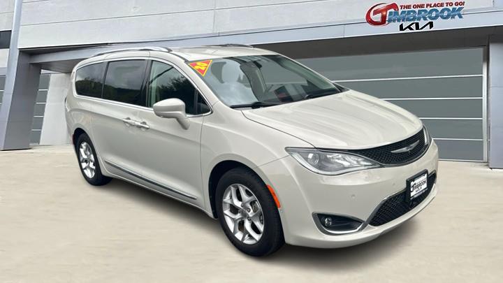 2020 Chrysler Pacifica Touring L Plus 1