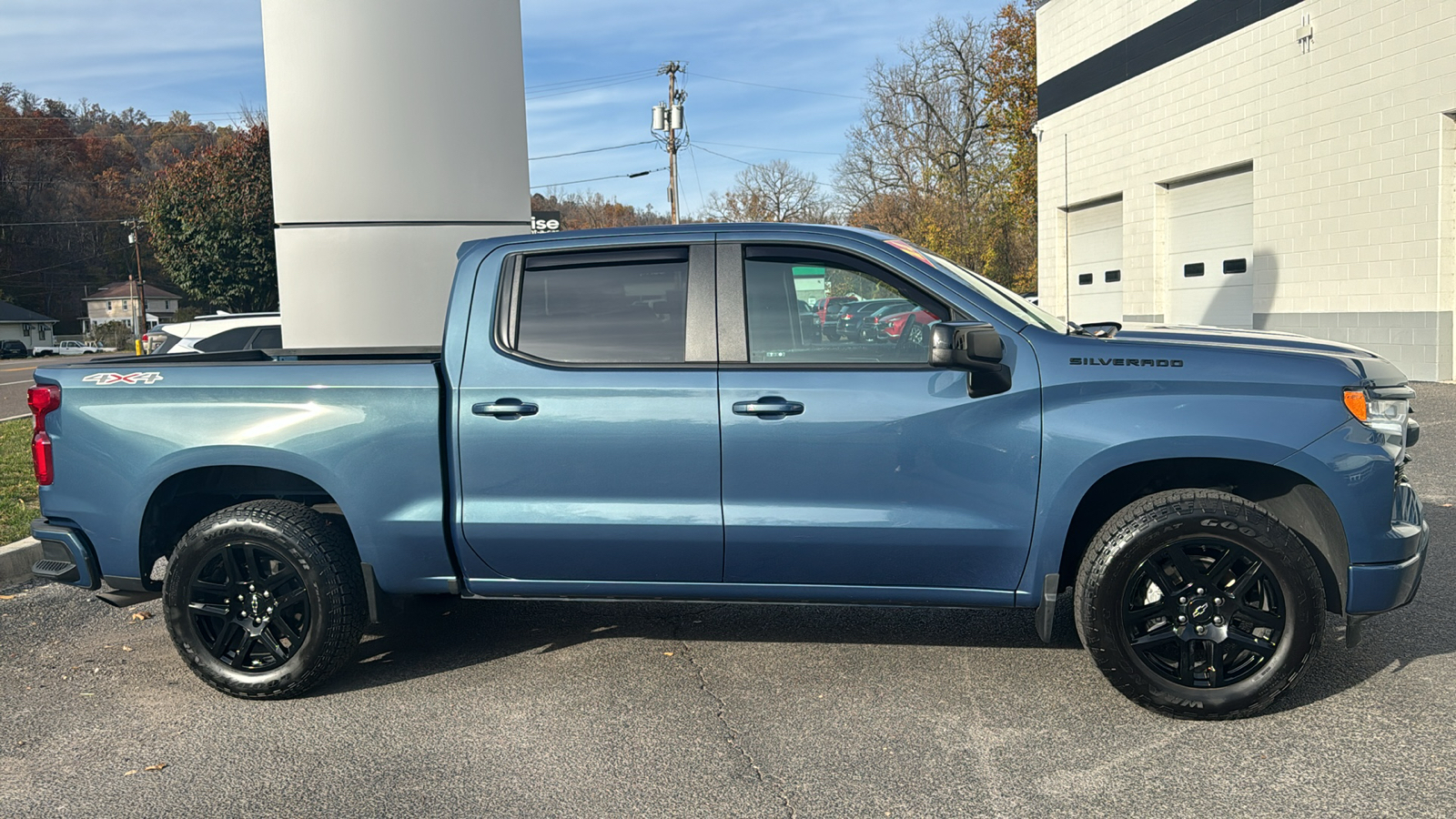 2024 Chevrolet Silverado 1500 RST 2