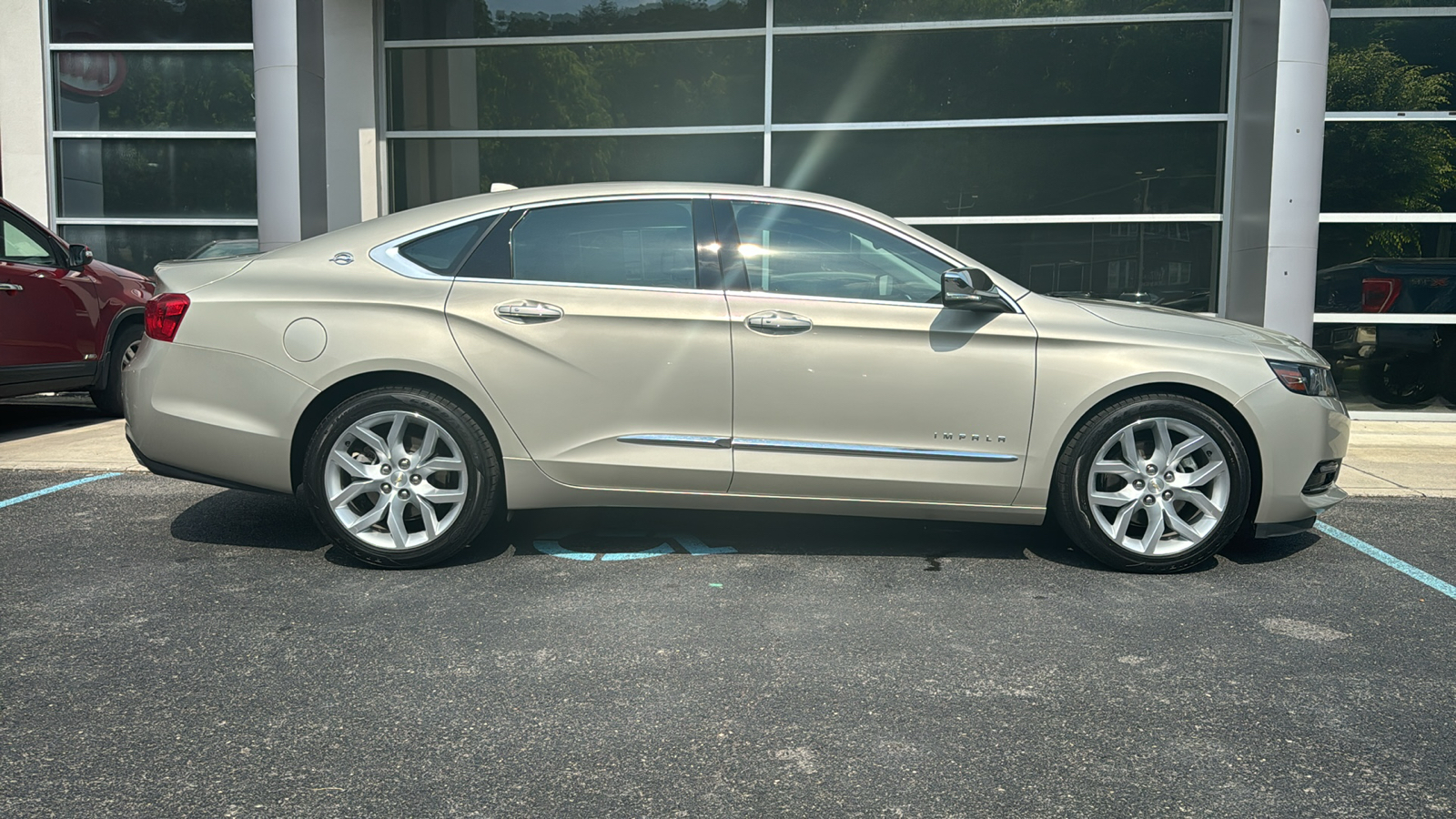 2014 Chevrolet Impala LTZ 3