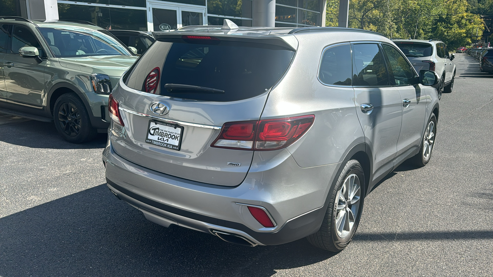 2017 Hyundai Santa Fe SE 3