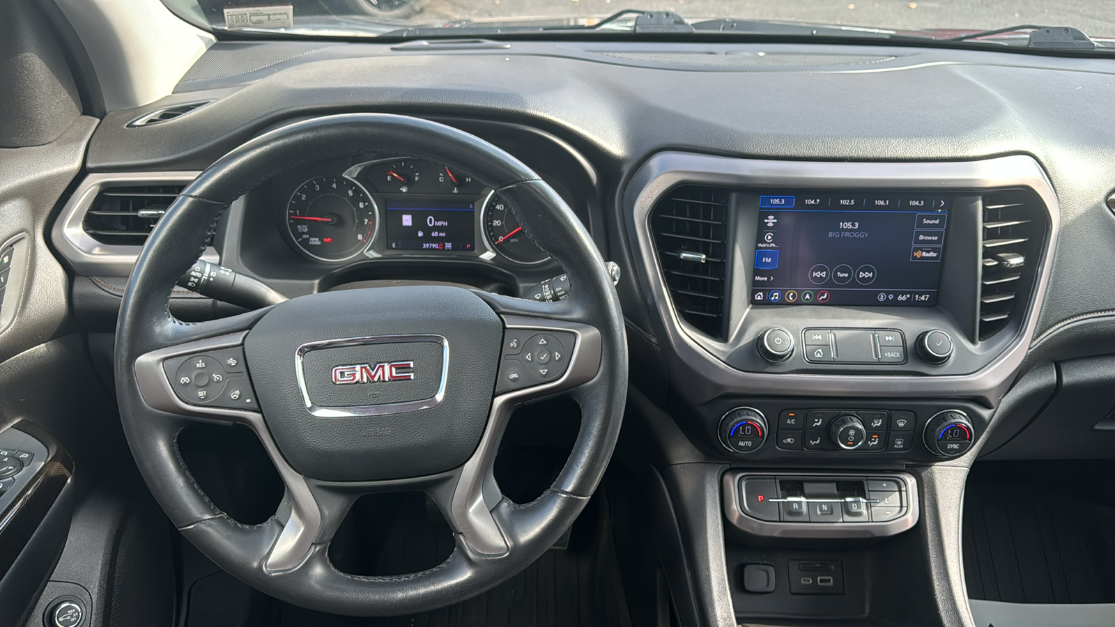 2021 GMC Acadia AT4 17