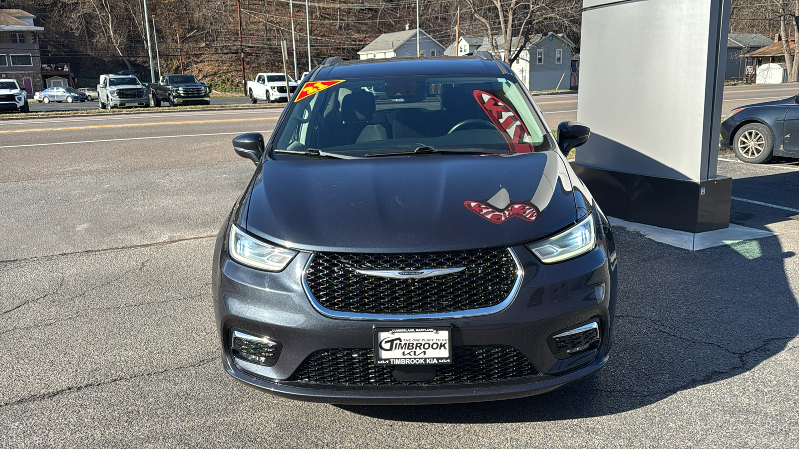 2021 Chrysler Pacifica Touring 8