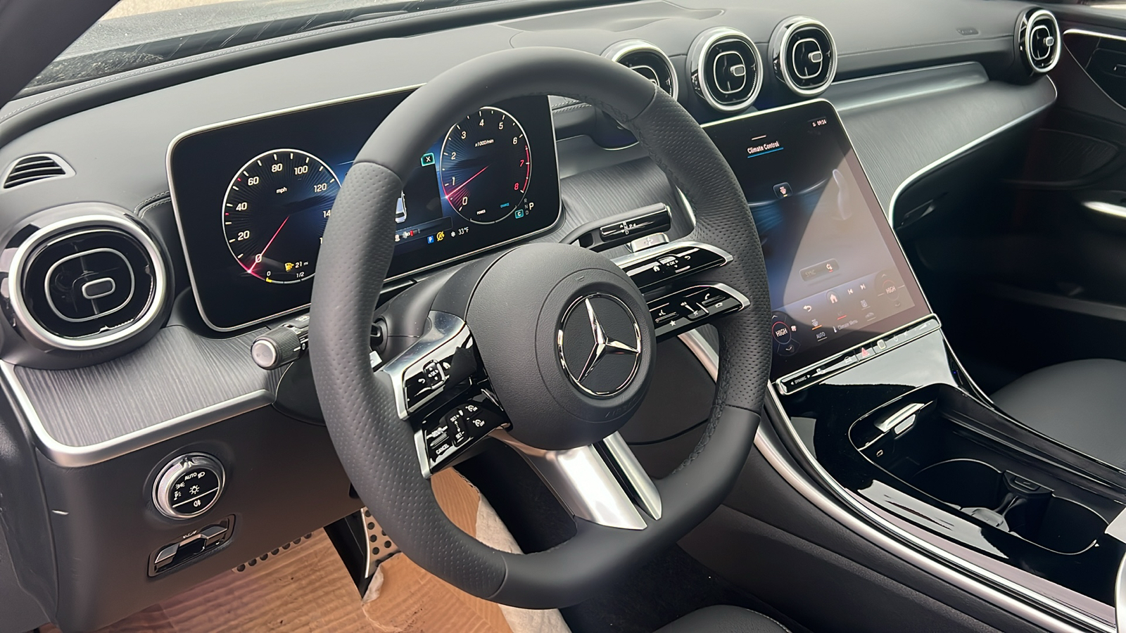 2024 Mercedes-Benz C-Class C 300 26