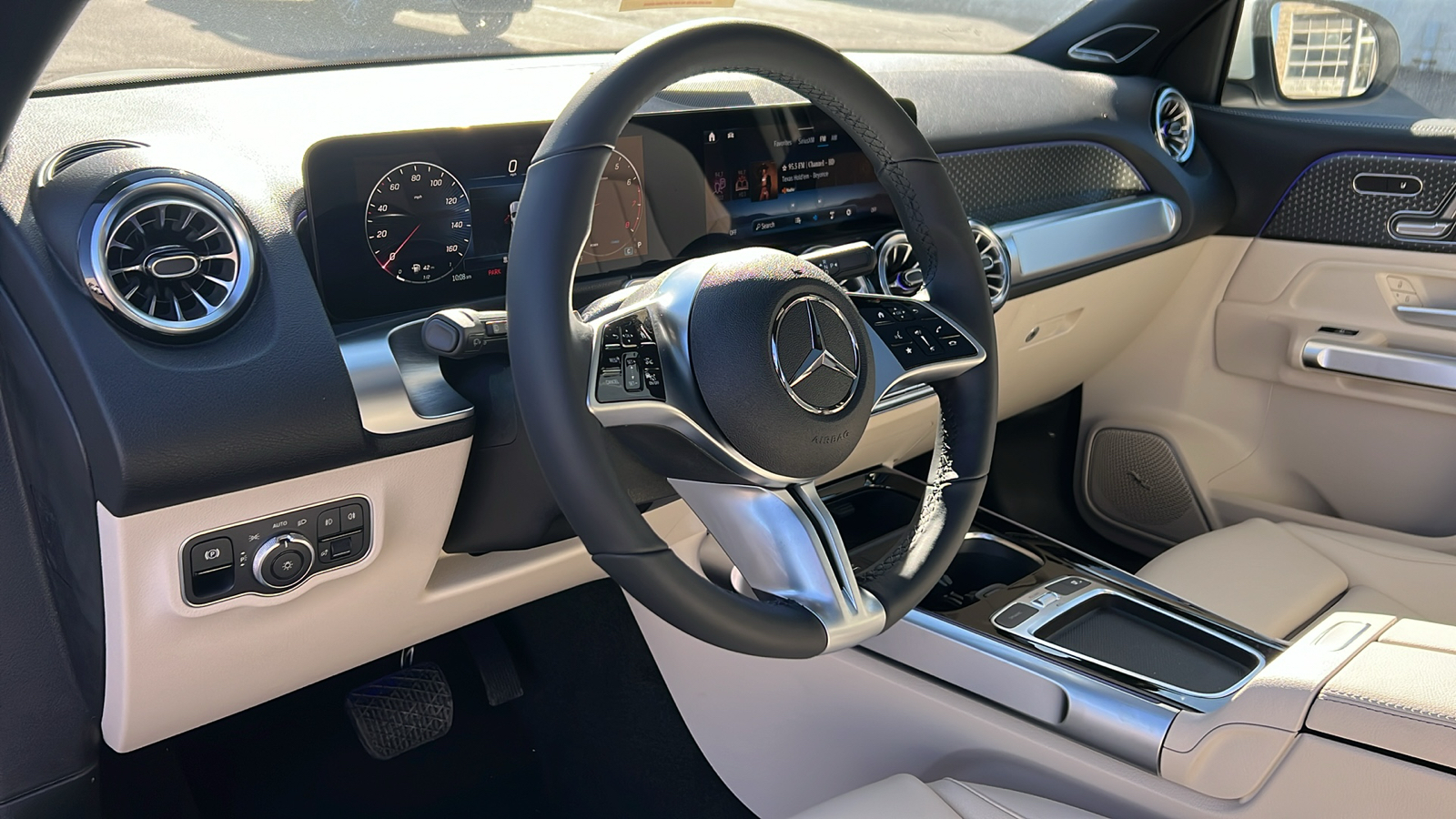 2024 Mercedes-Benz GLB GLB 250 24