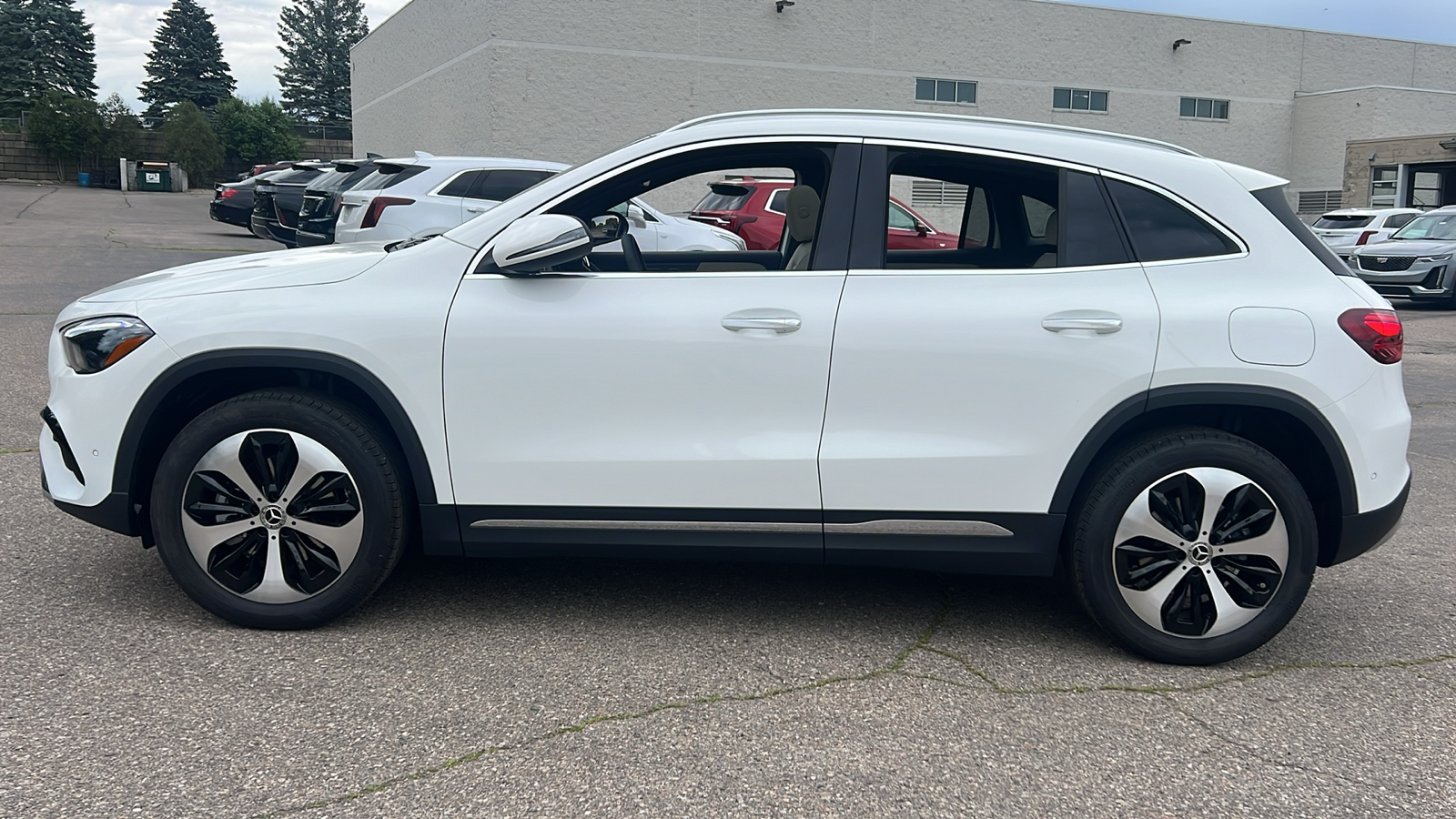 2025 Mercedes-Benz GLA GLA 250 7