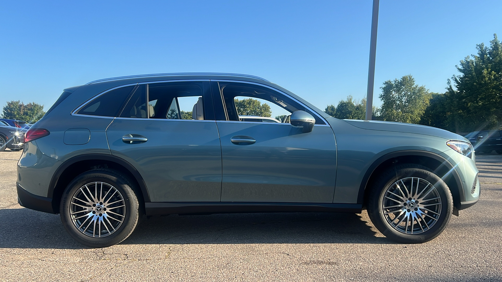 2025 Mercedes-Benz GLC GLC 300 3