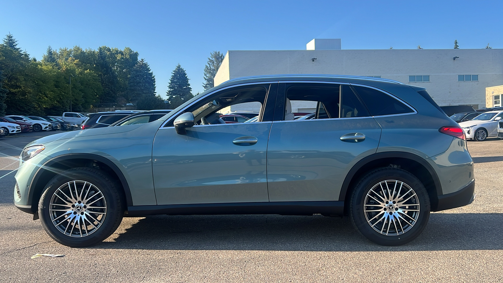 2025 Mercedes-Benz GLC GLC 300 5