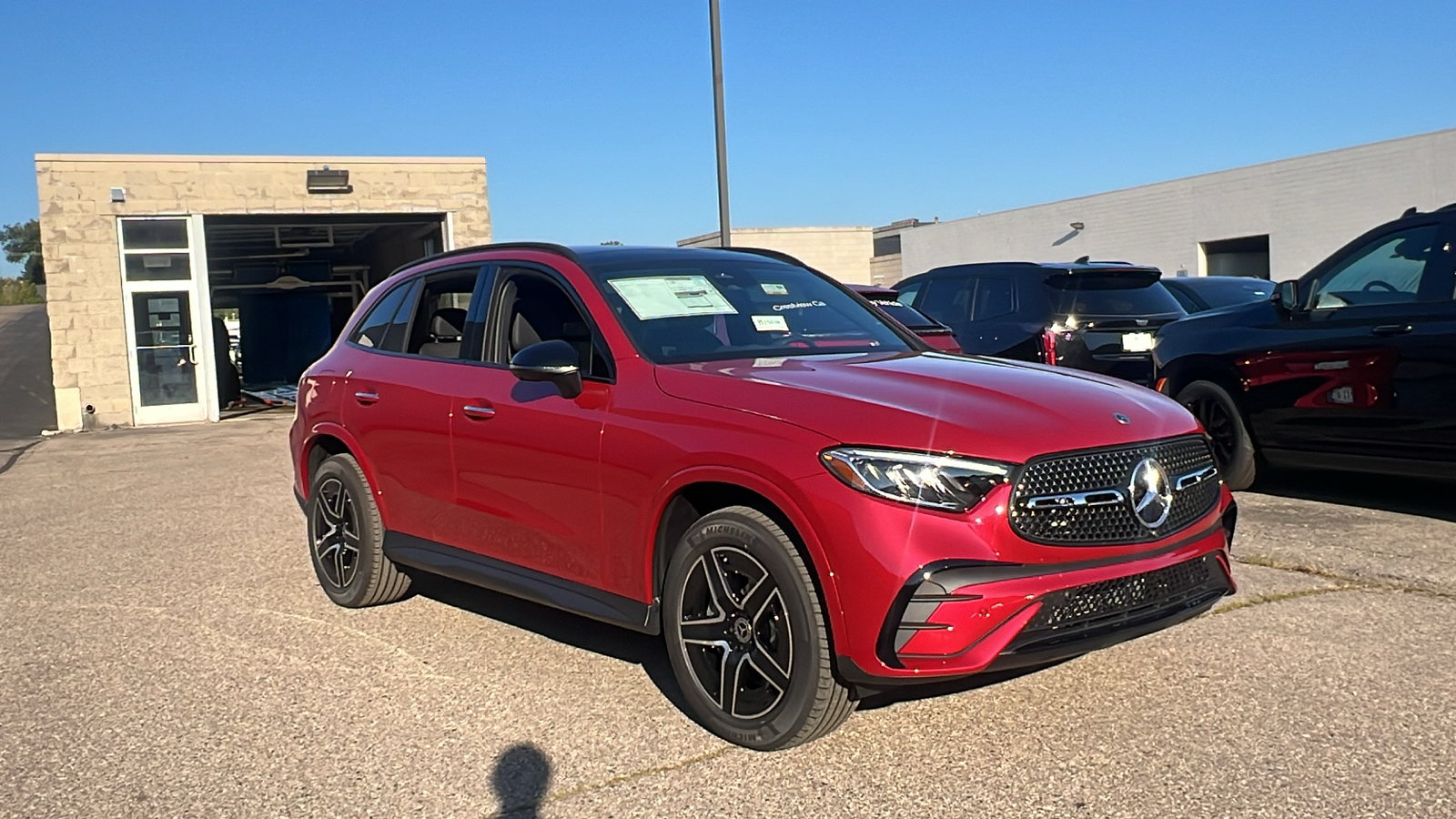 2025 Mercedes-Benz GLC  2