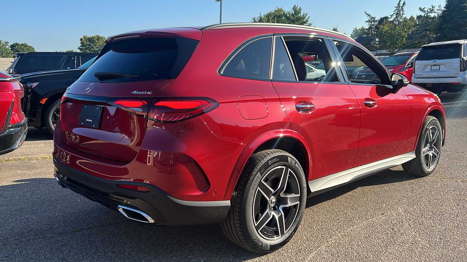 2025 Mercedes-Benz GLC  4