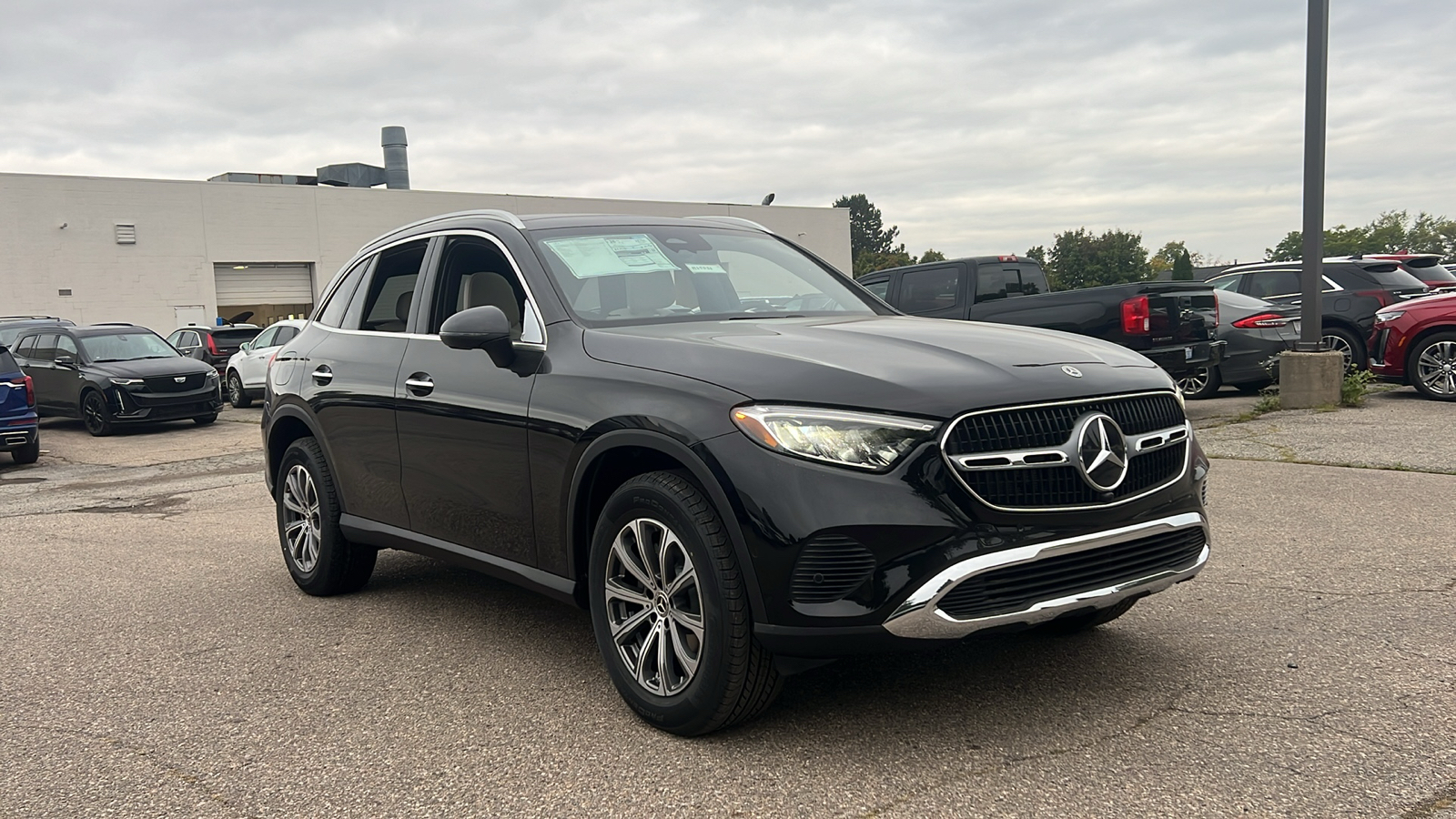 2025 Mercedes-Benz GLC GLC 300 2