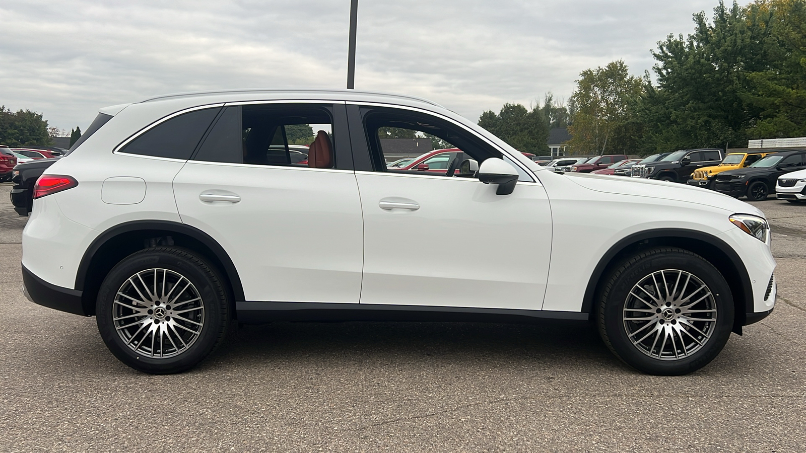 2025 Mercedes-Benz GLC GLC 300 3