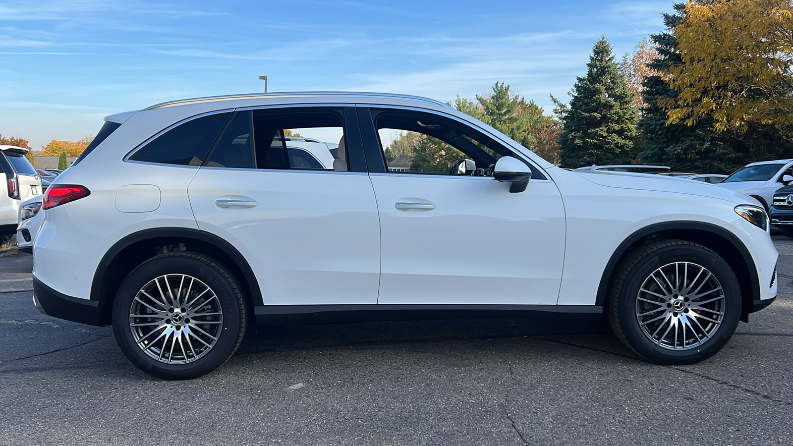 2025 Mercedes-Benz GLC GLC 300 3