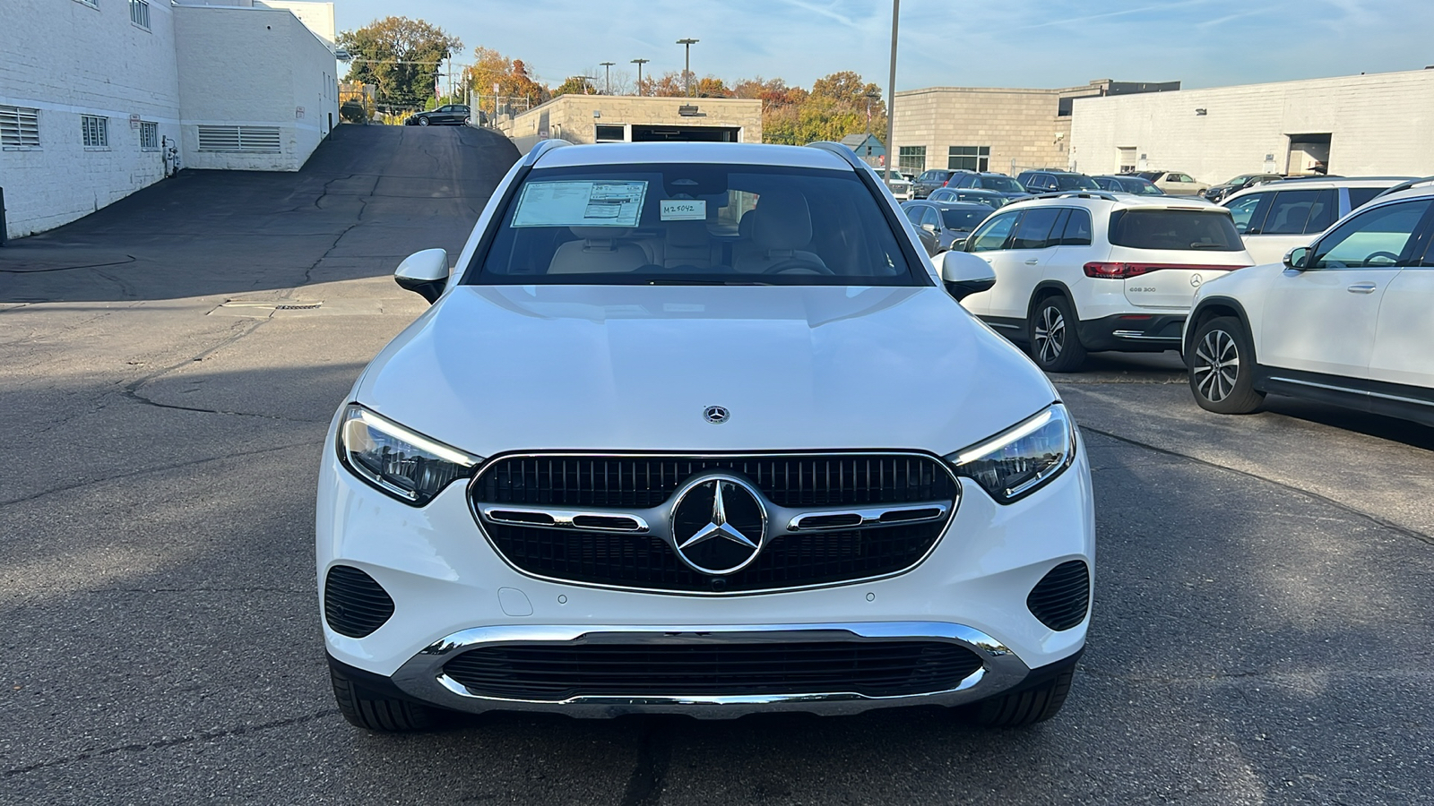 2025 Mercedes-Benz GLC GLC 300 9