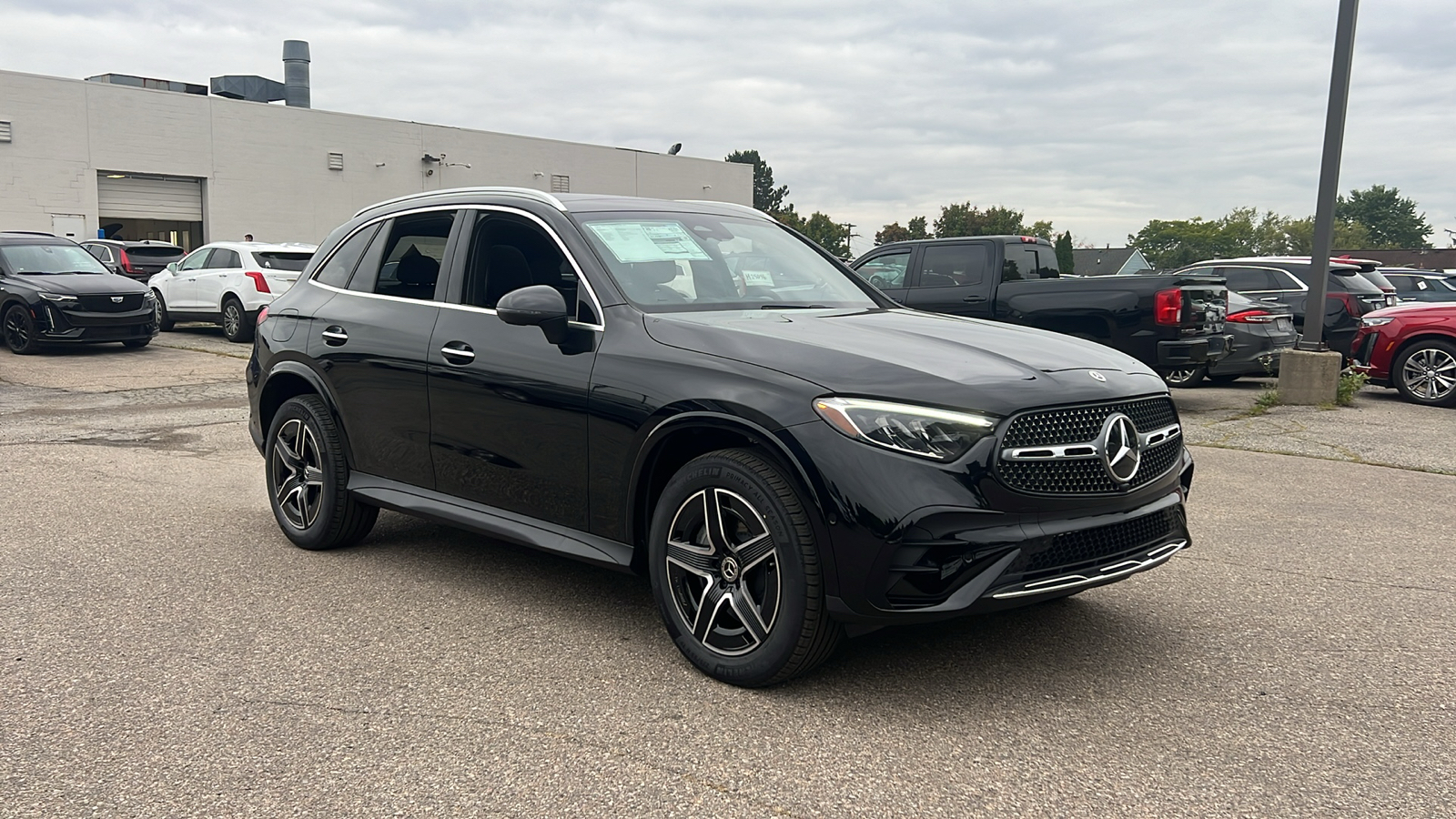 2025 Mercedes-Benz GLC GLC 300 2