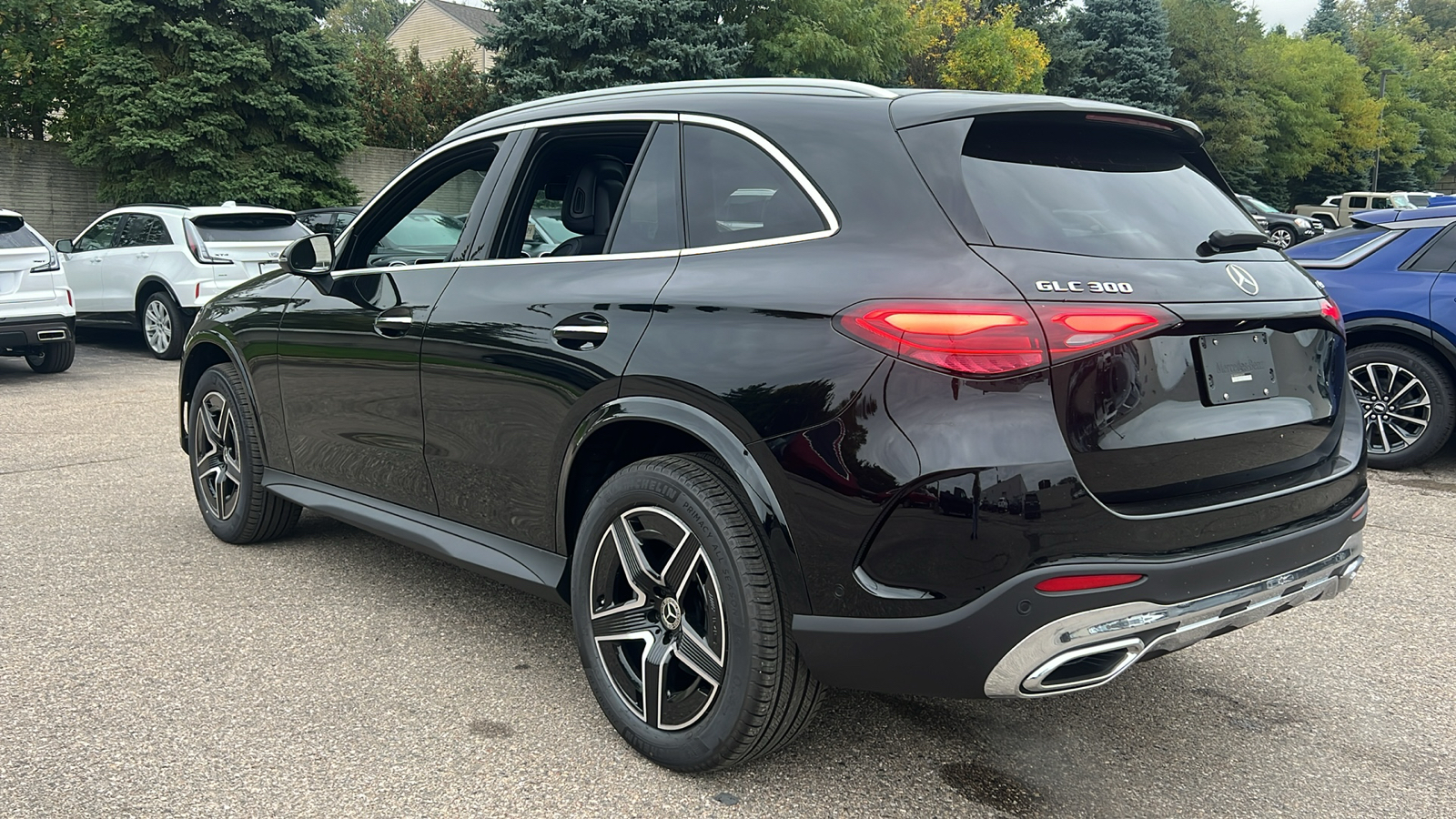 2025 Mercedes-Benz GLC GLC 300 6