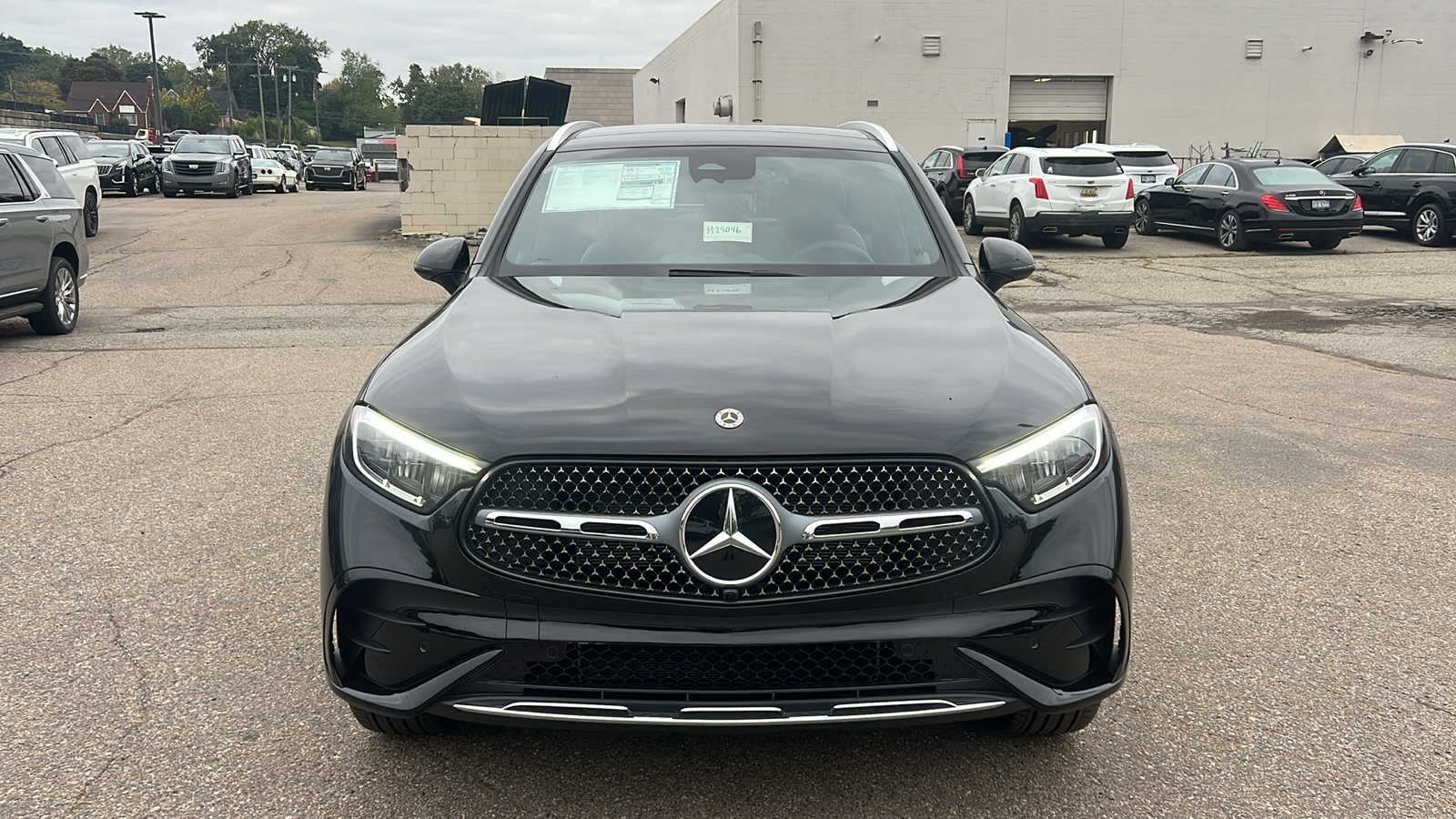 2025 Mercedes-Benz GLC GLC 300 9