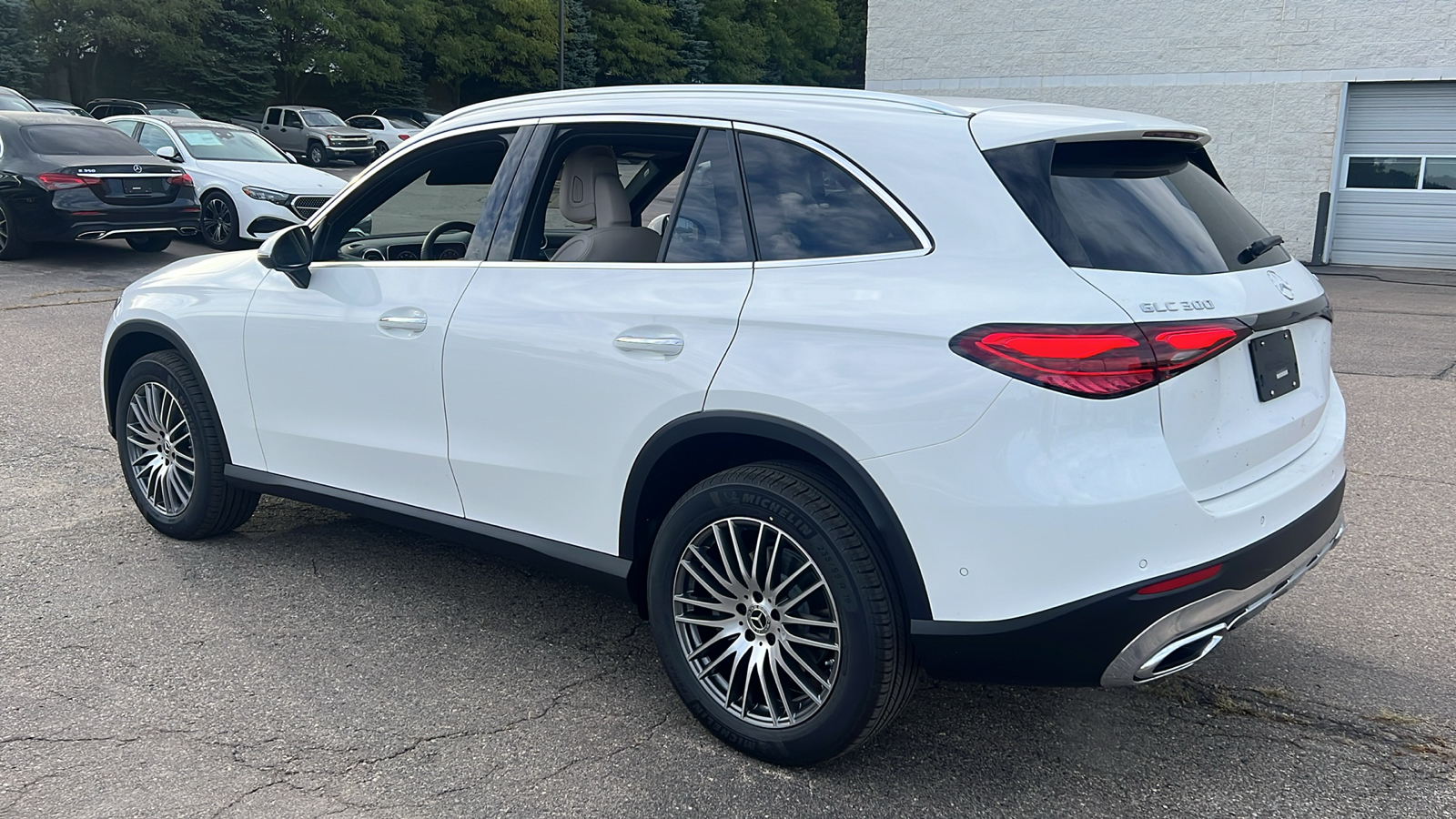 2025 Mercedes-Benz GLC GLC 300 5