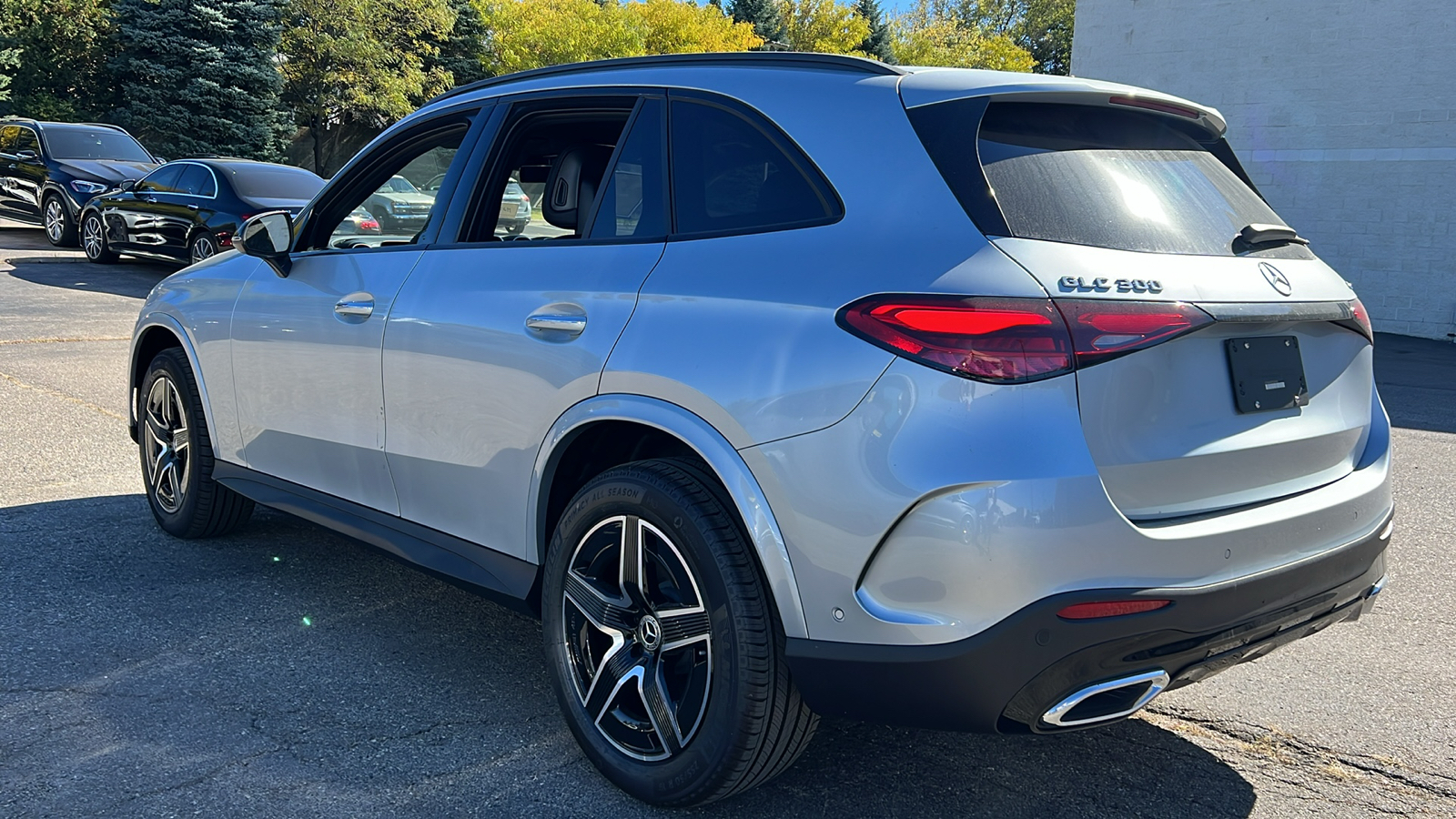 2025 Mercedes-Benz GLC GLC 300 7