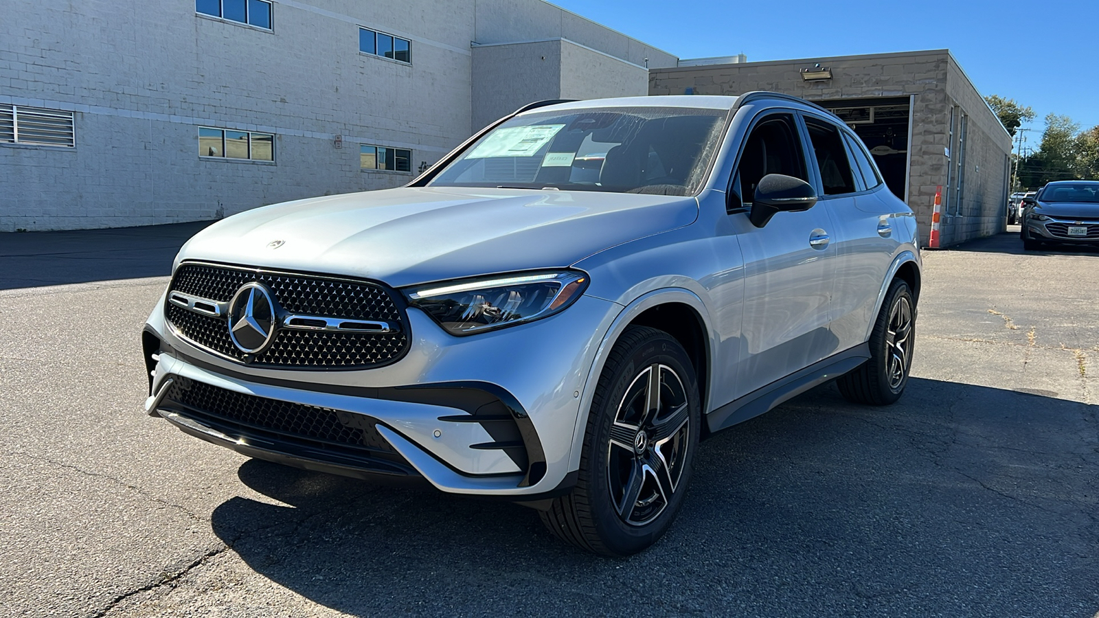 2025 Mercedes-Benz GLC GLC 300 9