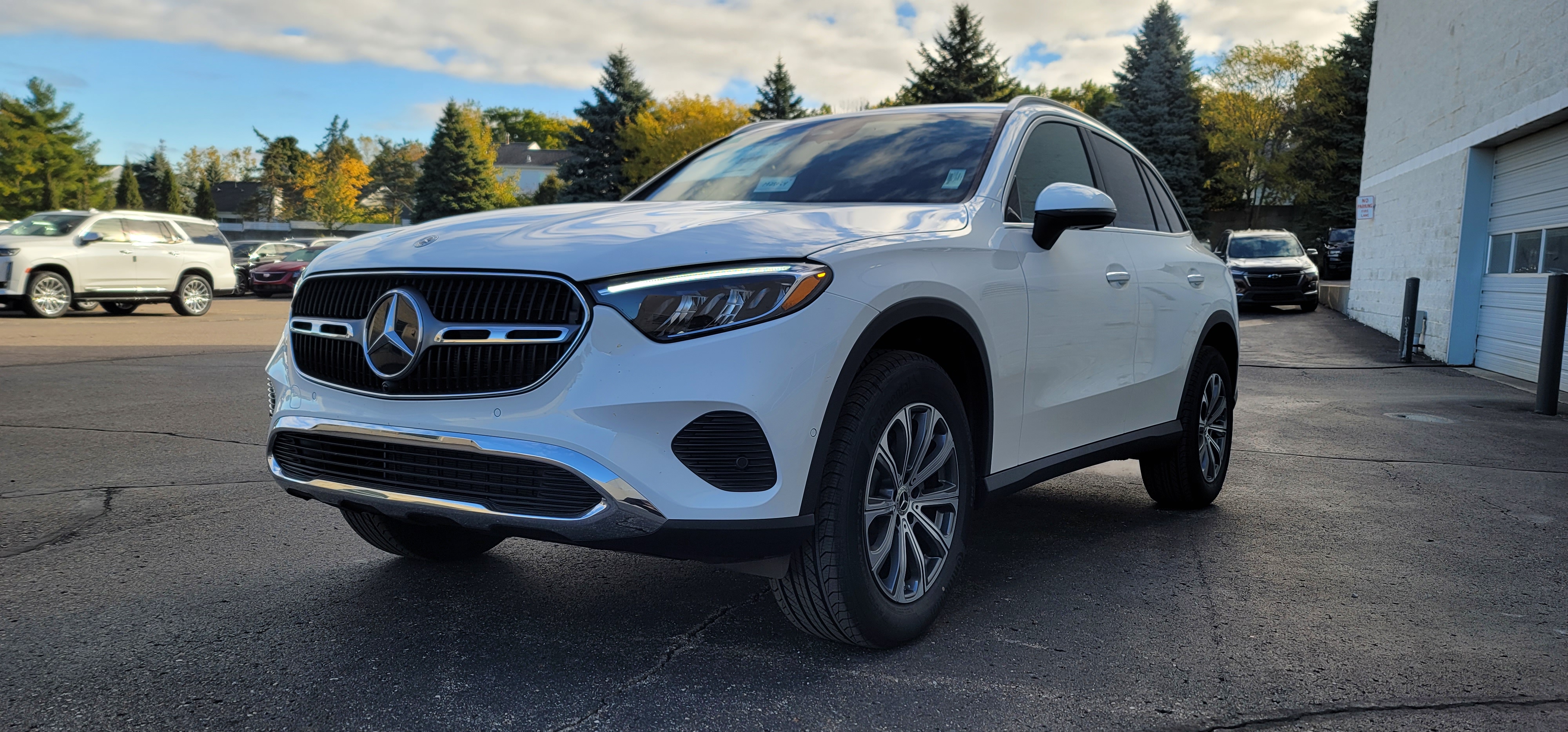 2025 Mercedes-Benz GLC GLC 300 7