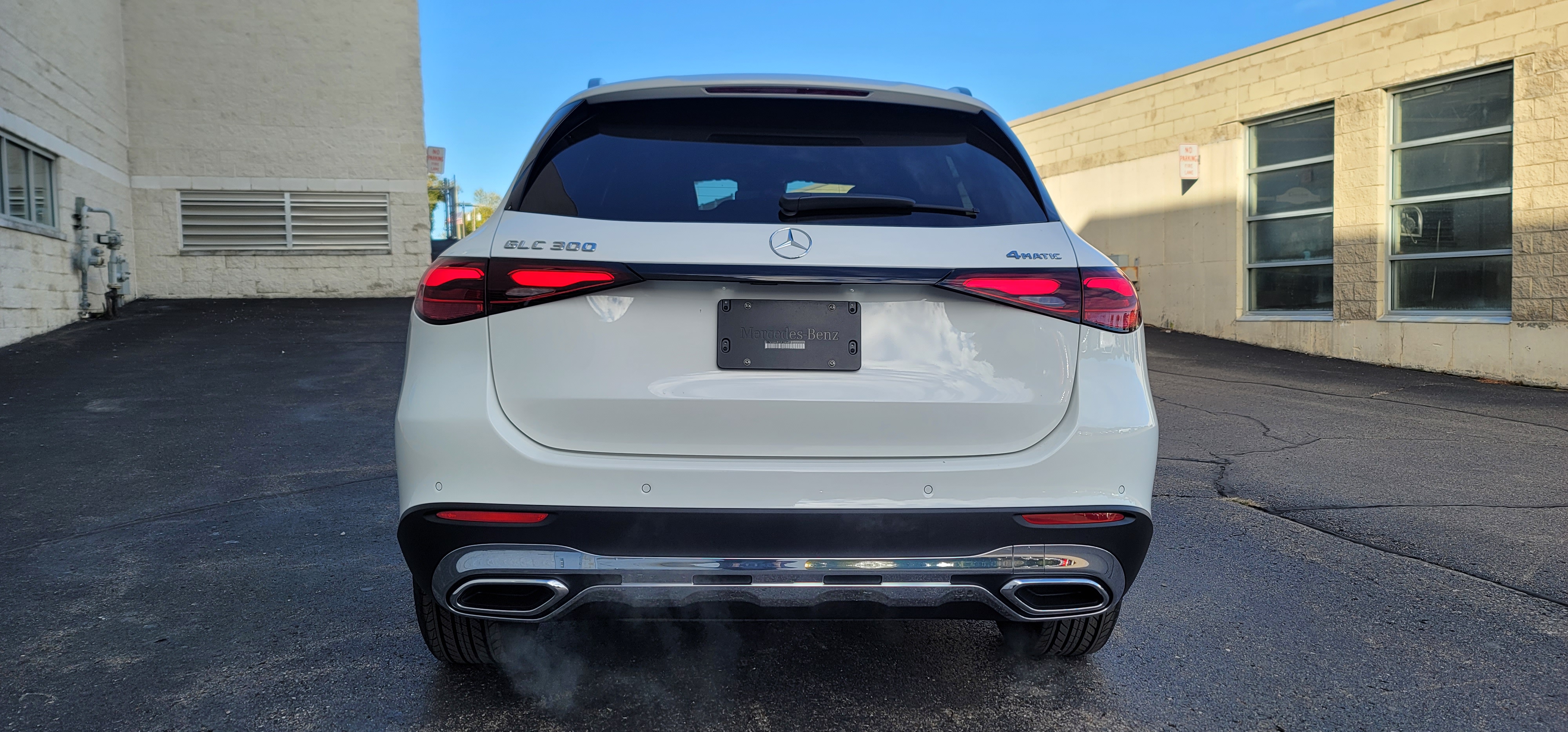 2025 Mercedes-Benz GLC GLC 300 46