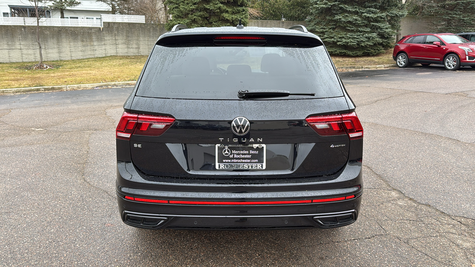 2022 Volkswagen Tiguan 2.0T SE R-Line Black 5