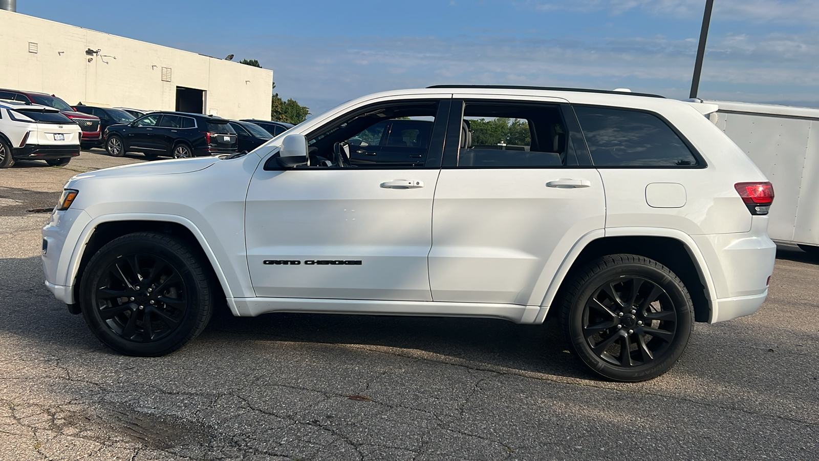 2019 Jeep Grand Cherokee Altitude 7