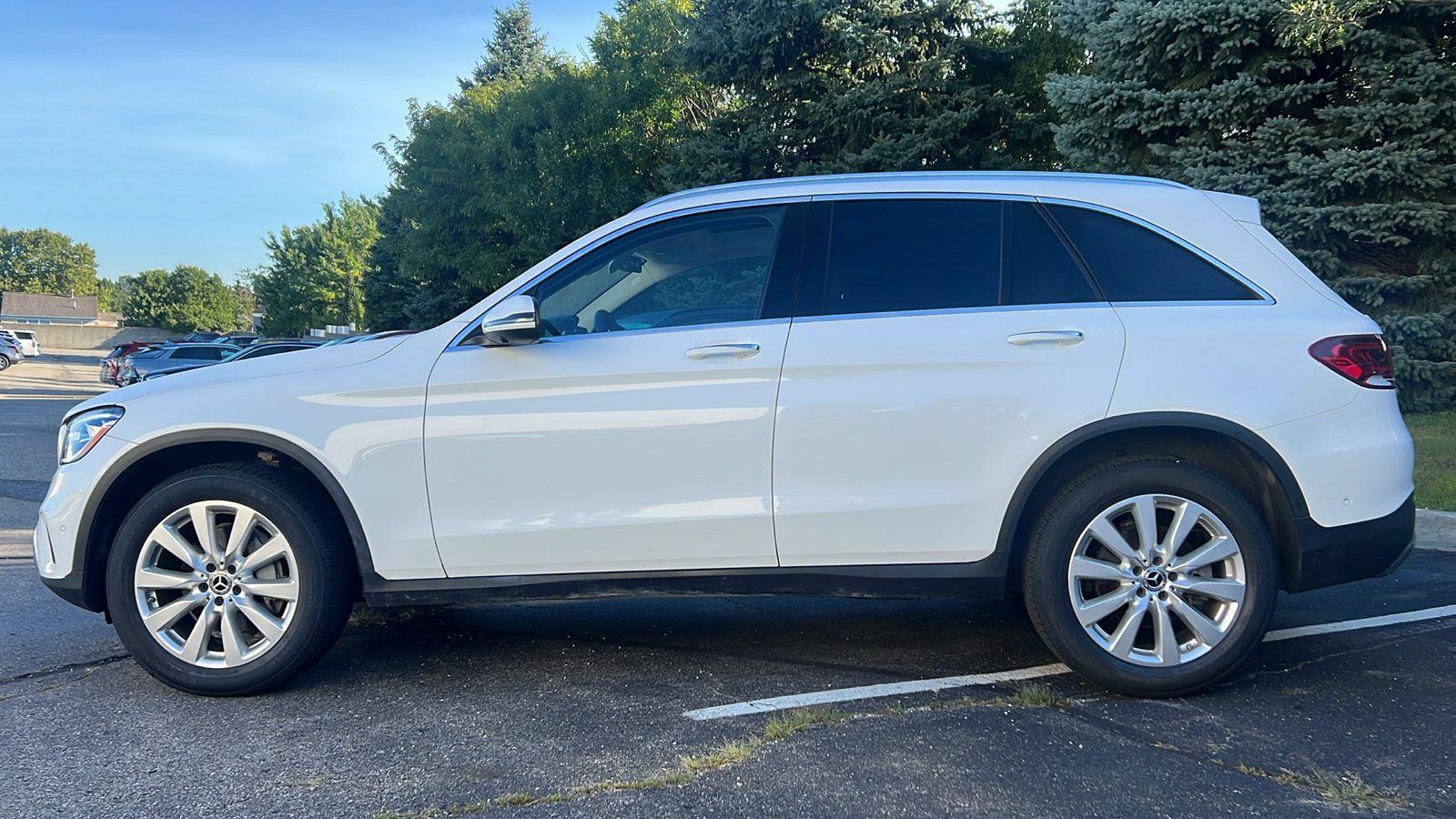 2020 Mercedes-Benz GLC GLC 300 7