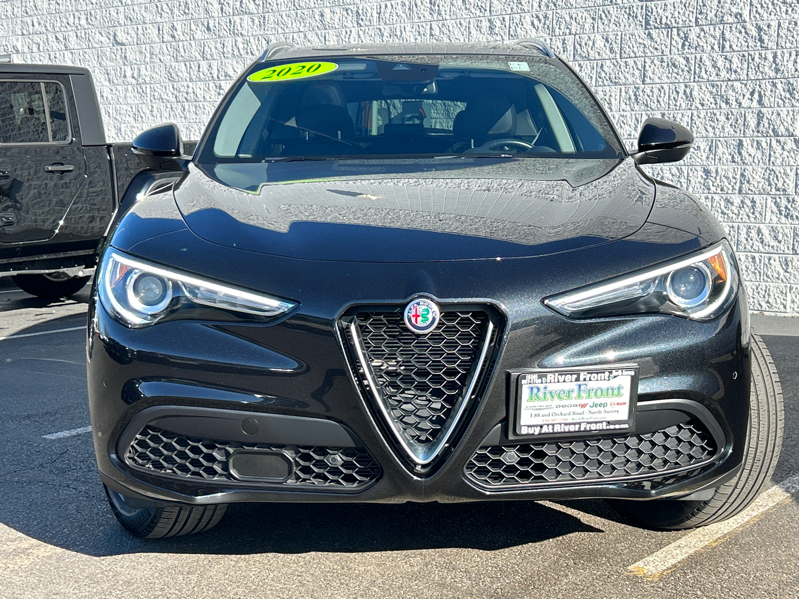 2020 Alfa Romeo Stelvio Base 3