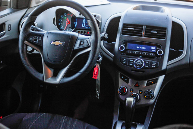 2014 CHEVROLET SONIC LT 12