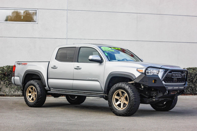 2018 TOYOTA TRUCK TACOMA TRD OFF ROAD 3