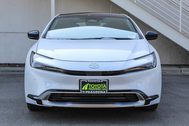 2024 TOYOTA PRIUS PRIME XSE Premium 2