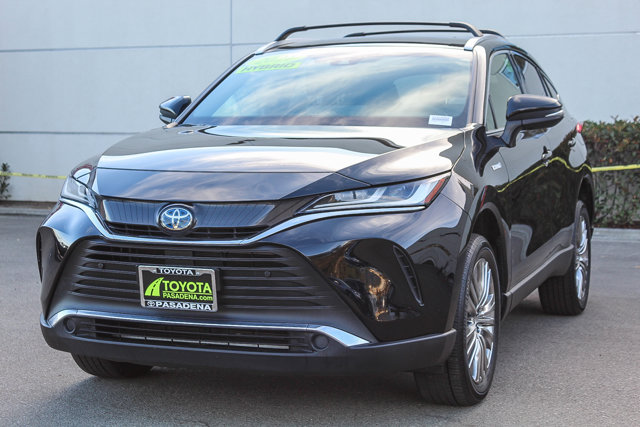 2021 TOYOTA TRUCK VENZA XLE 3