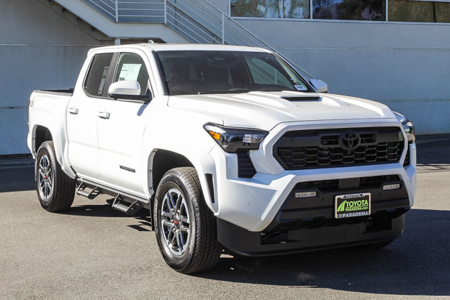 2024 TOYOTA TACOMA 4X4 TRD Sport 3