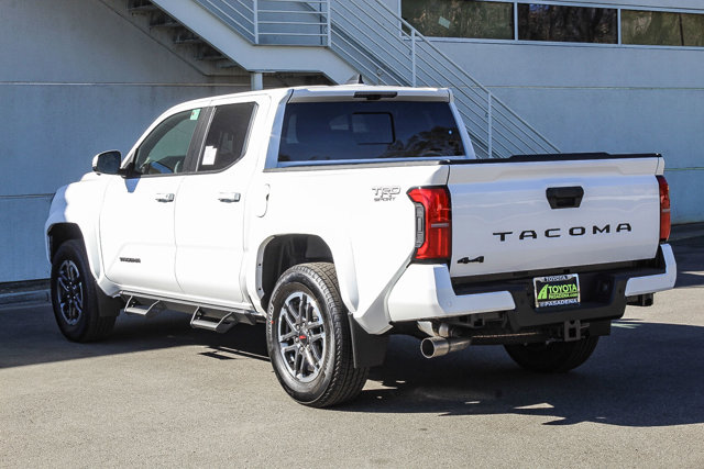 2024 TOYOTA TACOMA 4X4 TRD Sport 5