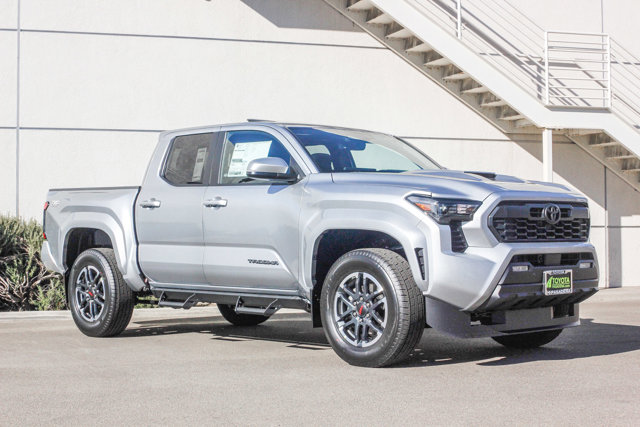 2024 TOYOTA TACOMA 4X4 TRD Sport 3