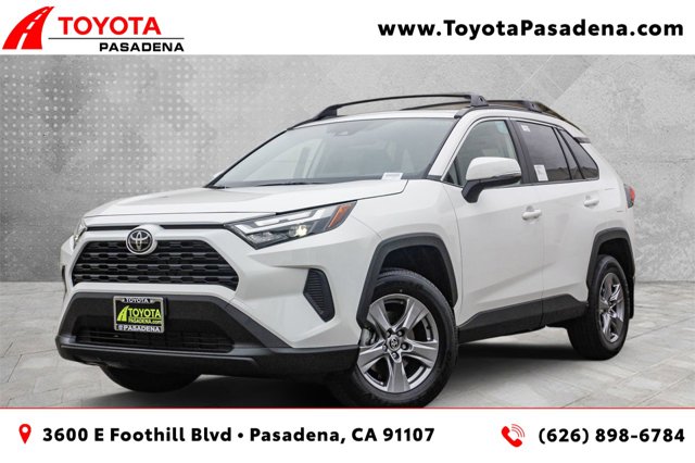 2024 TOYOTA RAV4 XLE 1