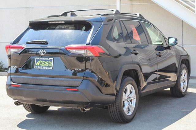 2019 TOYOTA TRUCK RAV4 XLE 7