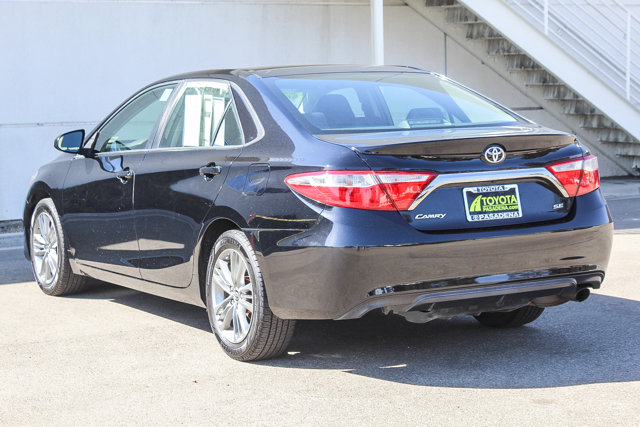 2016 TOYOTA CAMRY SE 5