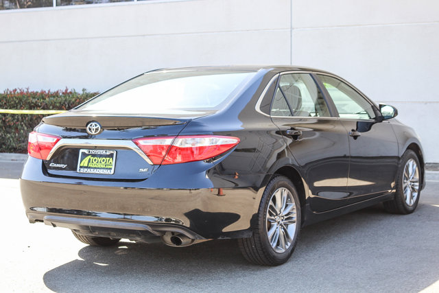 2016 TOYOTA CAMRY SE 7