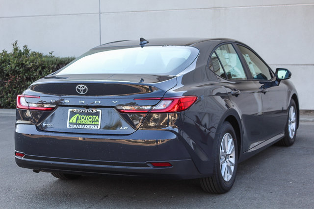 2025 TOYOTA CAMRY HYBRID LE 7