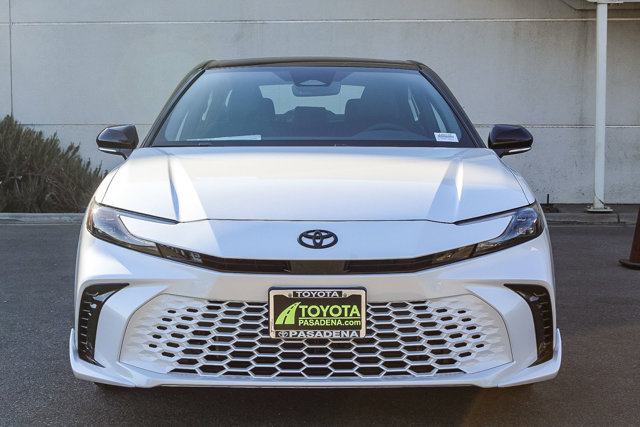 2025 TOYOTA CAMRY HYBRID XSE 2