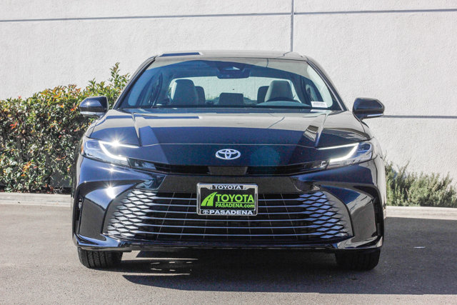 2025 TOYOTA CAMRY HYBRID XLE 2