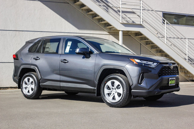 2025 TOYOTA RAV4 LE 3